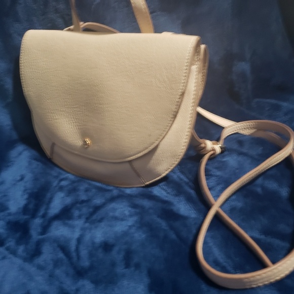 Lauren Conrad purse - Picture 5 of 6